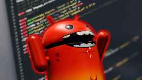 Muñeco de Android en rojo.