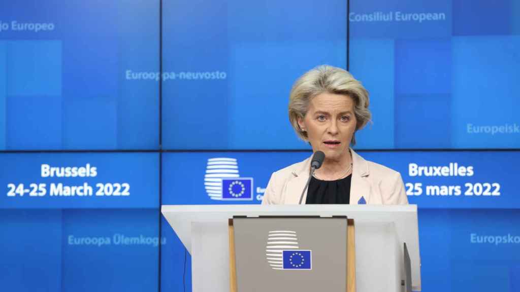 La presidenta de la Comisión, Ursula von der Leyen, confirmó el viernes que aprobará el plan de España y Portugal