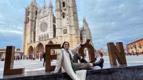 Rosa López “recarga pilas” con una visita a León y se queda impresionada con este monumento