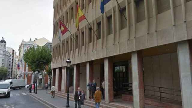 Una mujer se enfrenta a 3 años de cárcel por maltratar a su madre en Albacete
