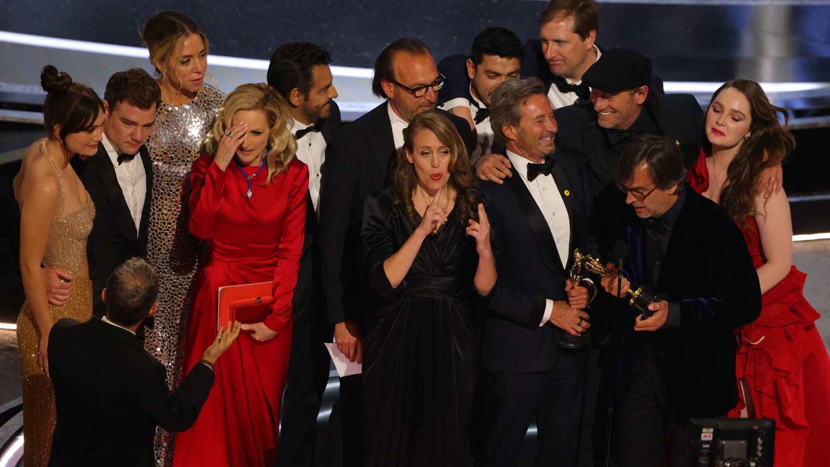 Apple le gana a Netflix la batalla por el Oscar a Mejor Película de una plataforma con 'CODA'