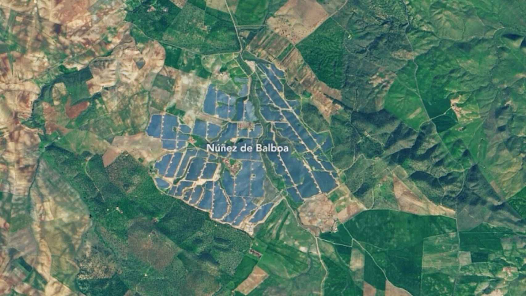 Una de las mayores plantas fotovoltaicas de España, en Badajoz, con casi 1,5 millones de paneles solares.