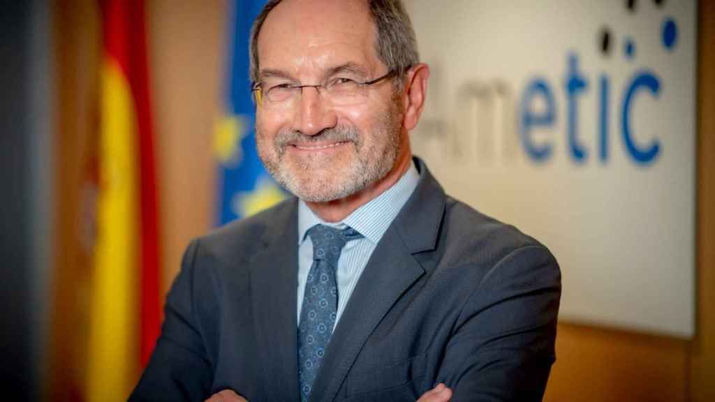 Mier (Ametic): España necesita un plan nacional de chips que asegure su participación en iniciativas europeas.