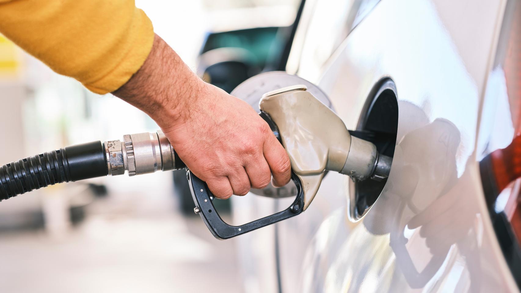 El fin de la limpieza de coche en gasolineras: el invento de Lidl