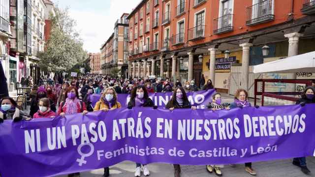 El movimiento feminista sale a la calle: 'Ni un paso atrás' en los derechos de las mujeres