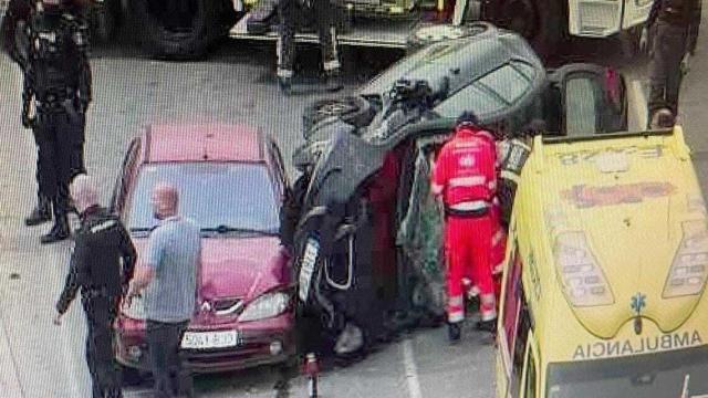 Accidente ocurrido en la plaza Manuel Azaña, en Málaga capital.