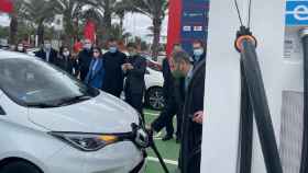 Iberdrola activa en Elche otros dos puntos de recarga rápida de vehículos eléctricos.