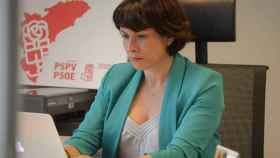 Carolina Gracia, la concejal del PSOE de Orihuela propuesta como  nueva alcaldesa si prospera la moción de censura.