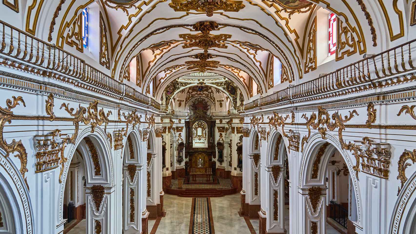 Así ha sido la rehabilitación de los Mártires, la iglesia de Málaga que  mandó construir Isabel la Católica