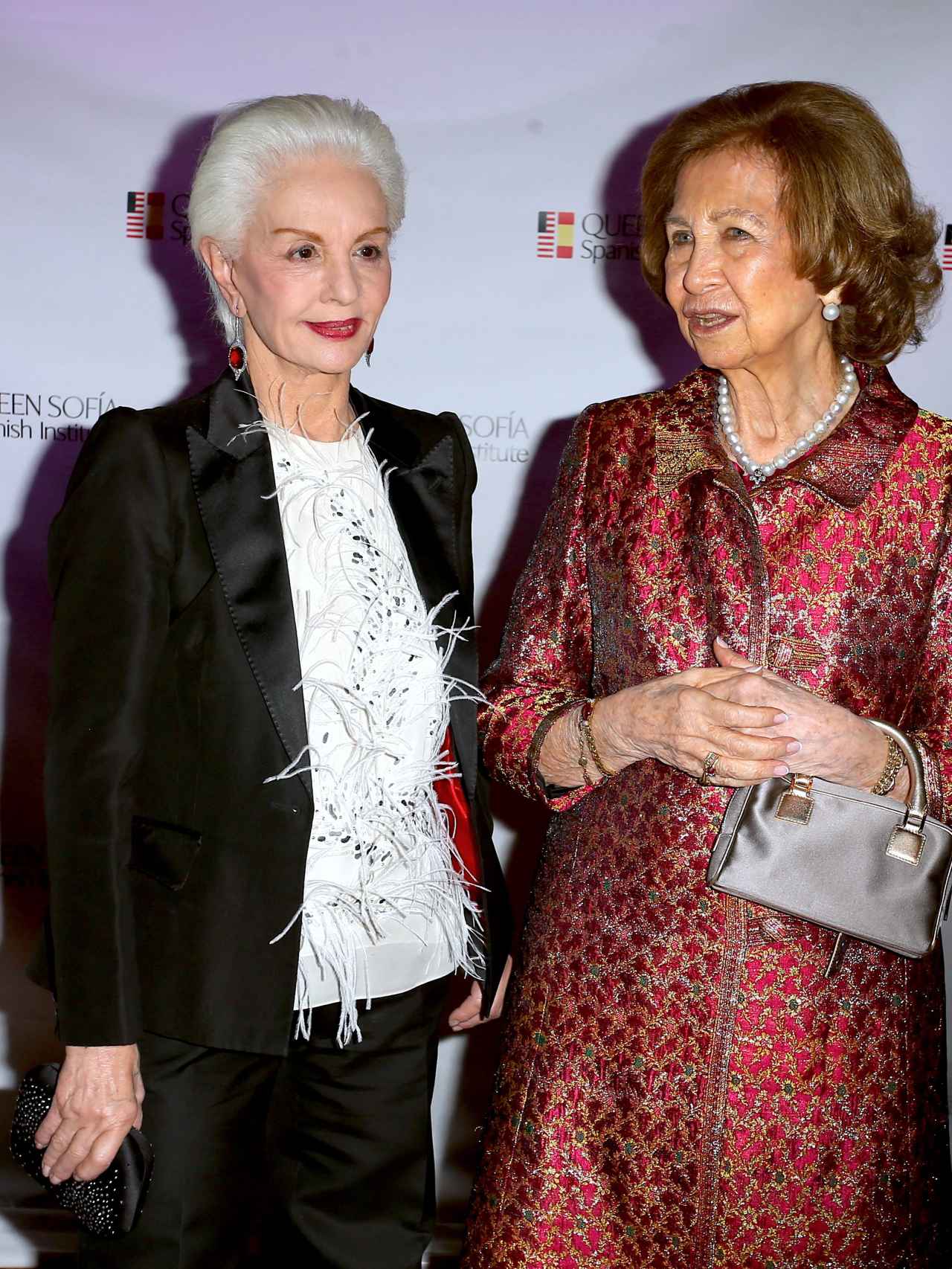 La reina Sofía ha estado en Nueva York esta semana con la diseñadora Carolina Herrera.