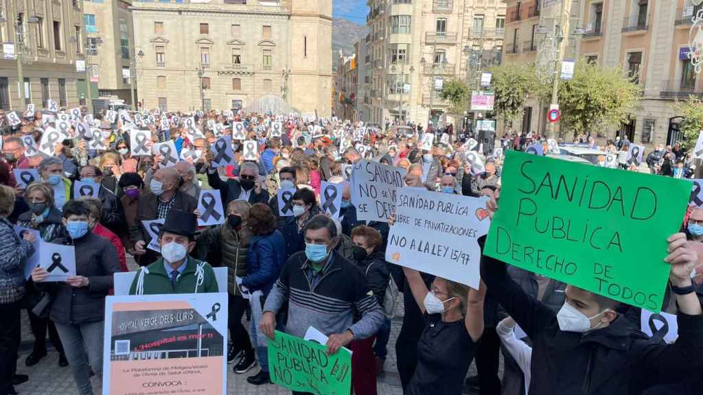 Protesta en Alcoy por las condiciones del hospital, el pasado mes de noviembre.
