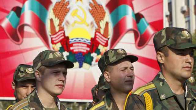 Desfile militar en Transnistria, región separatista y leal a Moscú ubicada en Moldavia, en 2012.