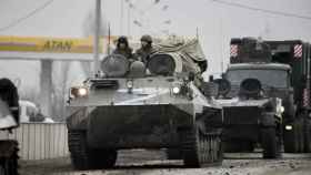 Soldados rusos en la invasión de Ucrania. Reuters