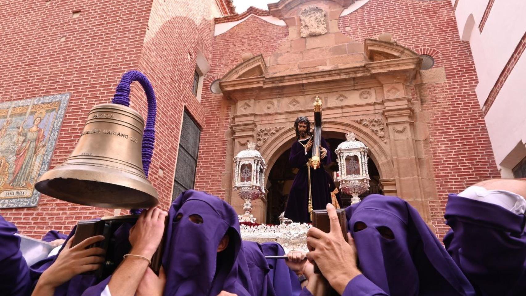 La Pasión de Málaga, en imágenes de su salida procesional.