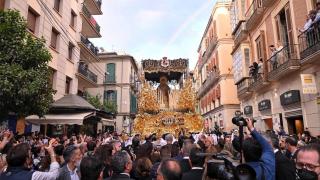 1.000 euros por ver a la Legión desde un balcón el Jueves Santo en Málaga