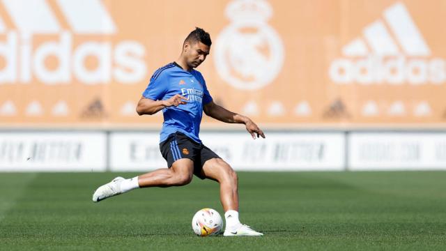 Casemiro durante el entrenamiento