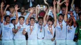 El Juvenil A del Real Madrid celebra su título de la Copa del Rey de la categoría