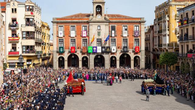 JL Leal / ICAL . Procesión del Domingo de Resurrección en Zamora