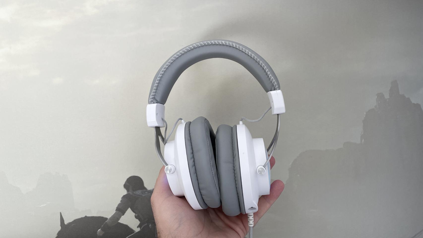 Por menos de 50 euros tienes estos auriculares gaming inalámbricos de  Logitech que son unos superventas en