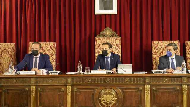 El presidente de la Diputación Provincial de Valladolid en el pleno ordinario de abril