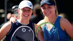 Iga Swiatek y Paula Badosa, en las WTA Finals