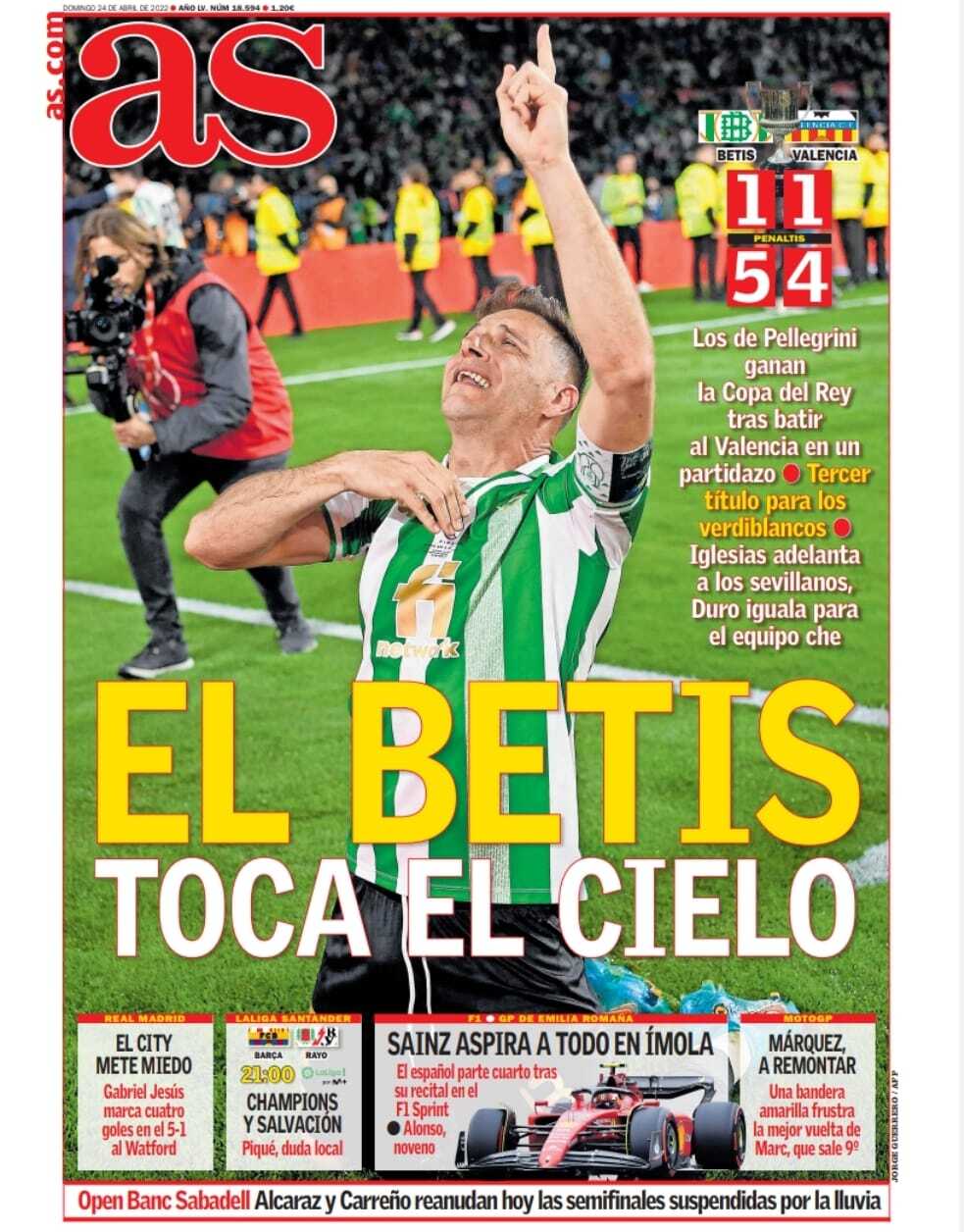 áspero mercado Cuervo La portada del periódico AS (domingo, 24 de abril del 2022): "El Betis toca  el cielo"