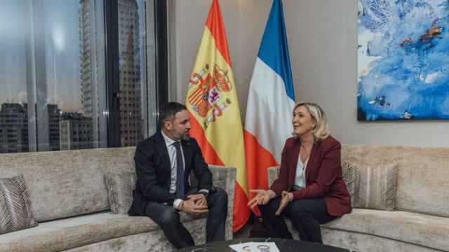 Santiago Abascal, con Marine Le Pen en Madrid.