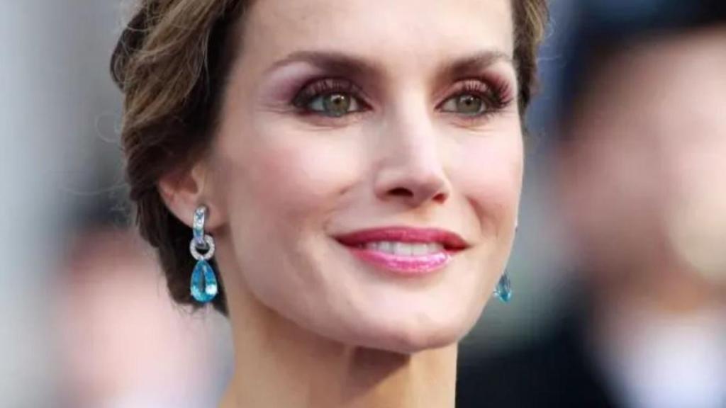 Los pendientes de Bulgari que le regalaron a Letizia cuando nació la infanta Sofía.
