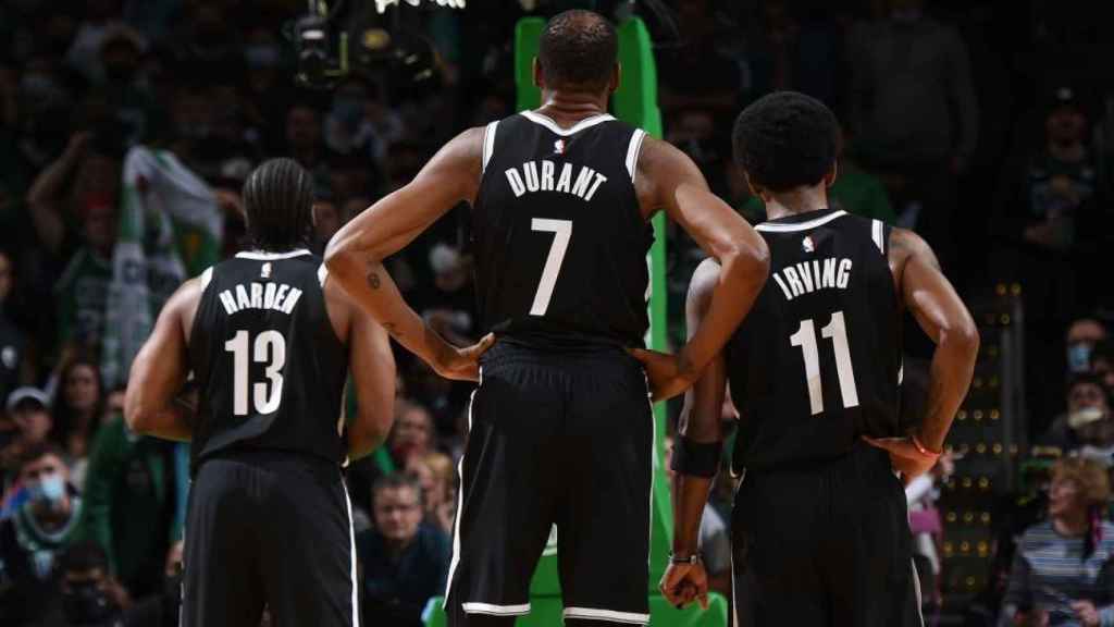 James Harden, Kevin Durant y Kyrie Irving