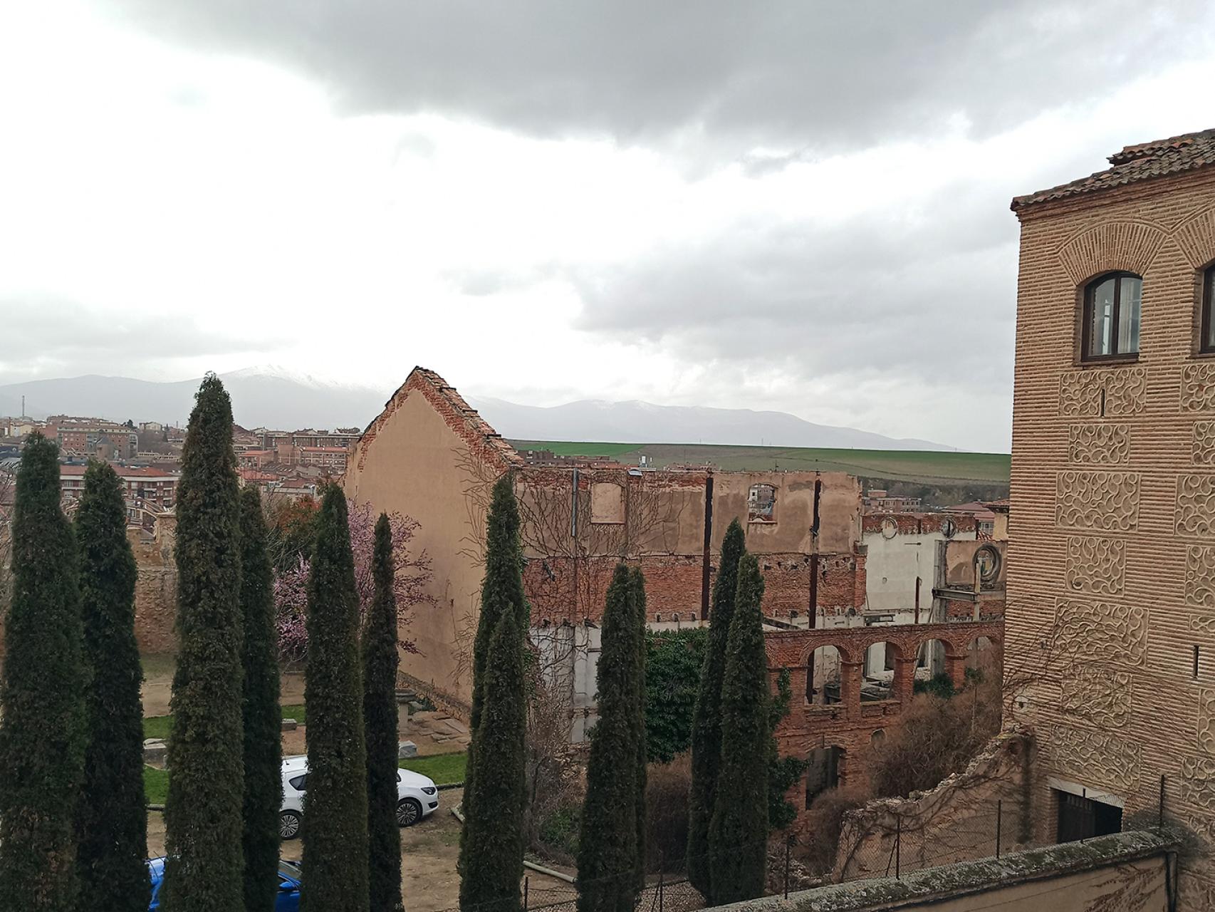 Imagen del solar del Teatro Cervantes de Segovia.