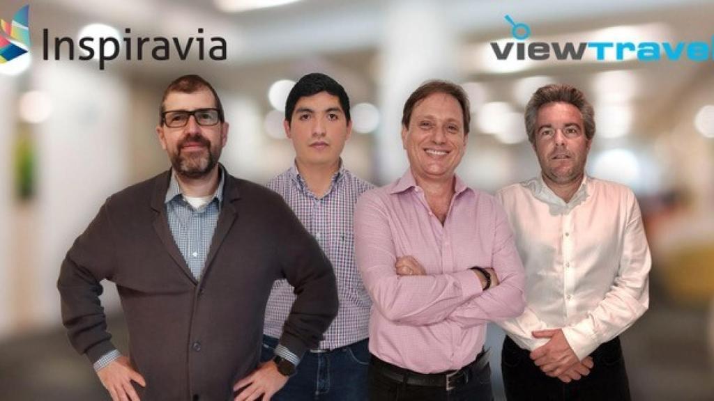 Parte del equipo de la empresa Viewtravel.