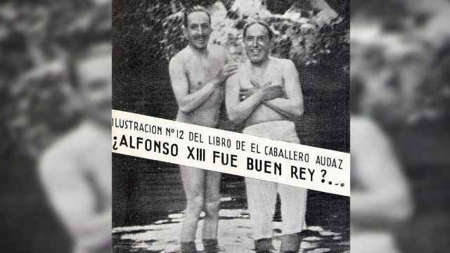Mítica fotografía de Alfonso XIII sin ropa.