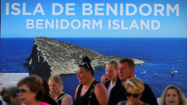 Turistas extranjeros en Benidorm, el pasado viernes.