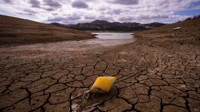 Sequía en el embalse de la Viñuela, en Málaga, en el mes de febrero.