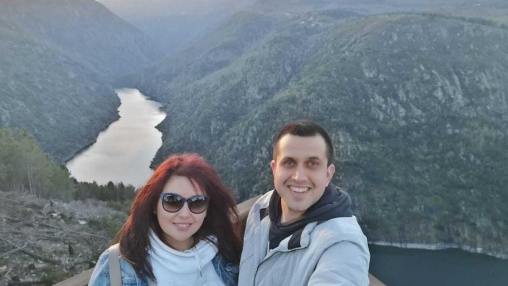 Sara y Abraham, durante un viaje. Llevaban juntos desde los 15 años.