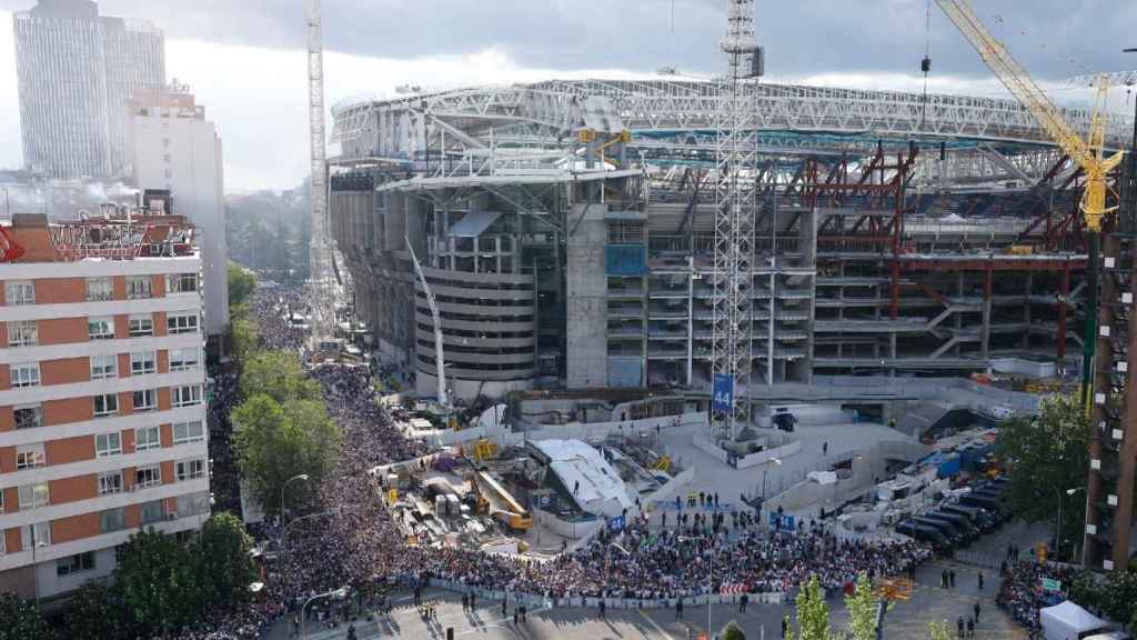La plaza de los Sagrados Corazones recibe al Real Madrid.
