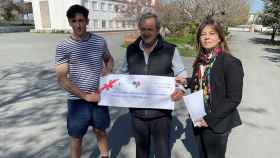 Entrega del dinero recaudado para los refugiados ucranianos en Guijuelo