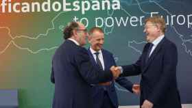 Ignacio Sánchez Galán, presidente de Iberdrola; Herbert Diess, CEO del grupo Volkswagen, y Ximo Puig, presidente de la Generalitat Valenciana.