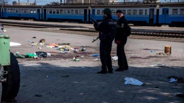 Un ataque con misil en la estación de Kramatorsk.