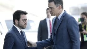 El presidente de la Generalitat, Pere Aragonès, y el del Gobierno, Pedro Sánchez, este viernes en Barcelona.