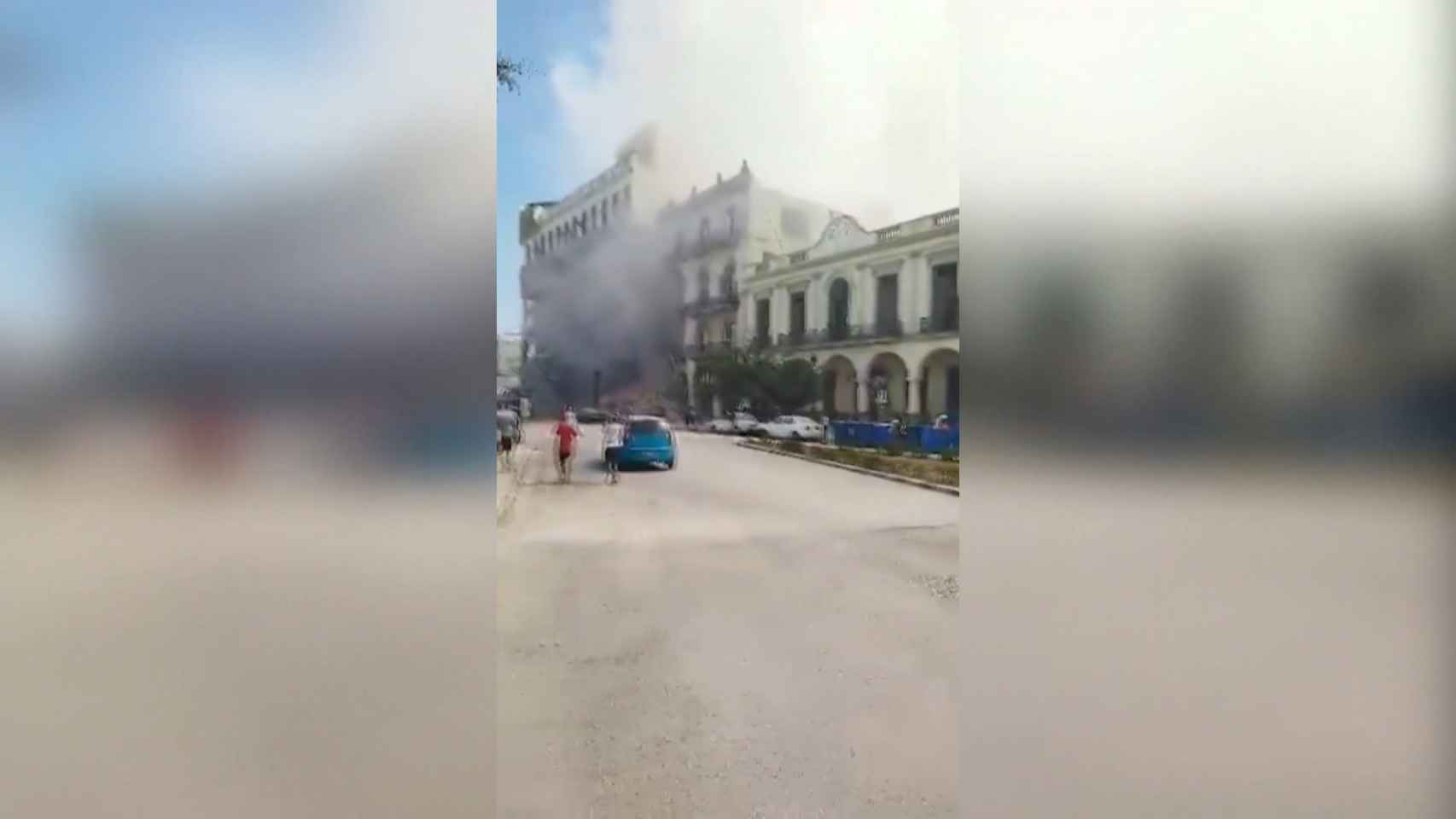 El hotel Saratoga de La Habana, en Cuba, momentos después de la explosión este viernes.