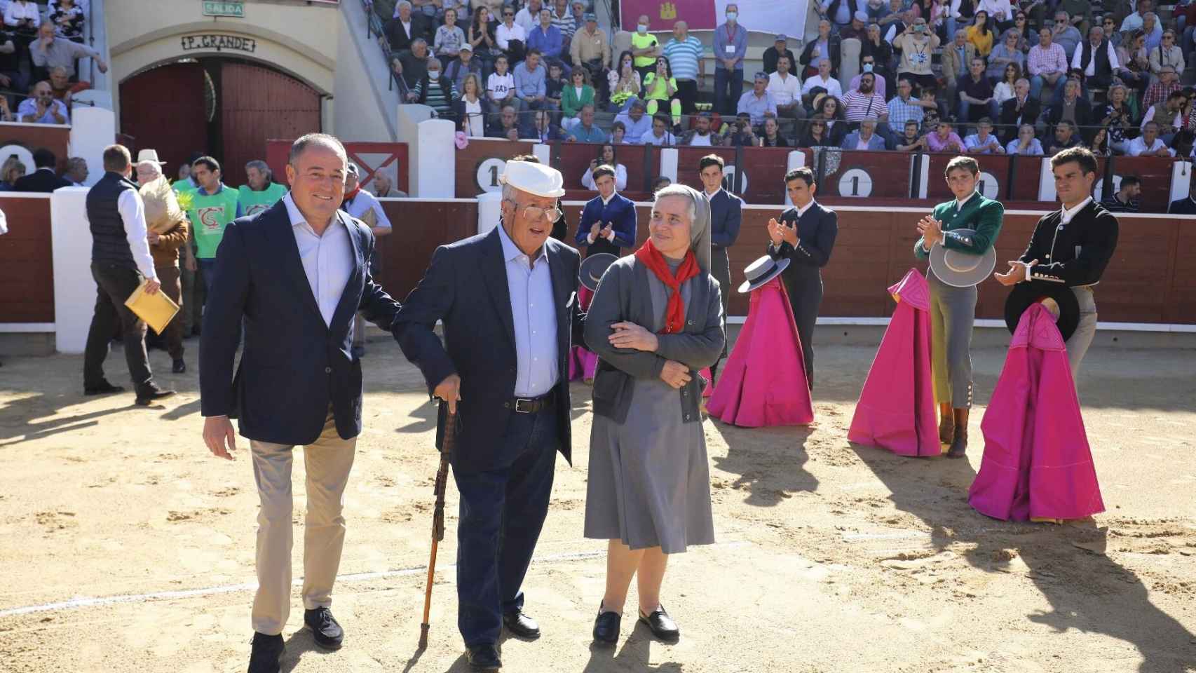 García-Page despide a José Luis Losa, el 'Cotolengo' en Albacete, éxito musical en Cabanillas...