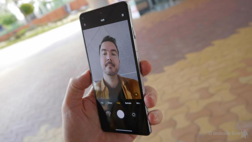 Poco F4 GT
