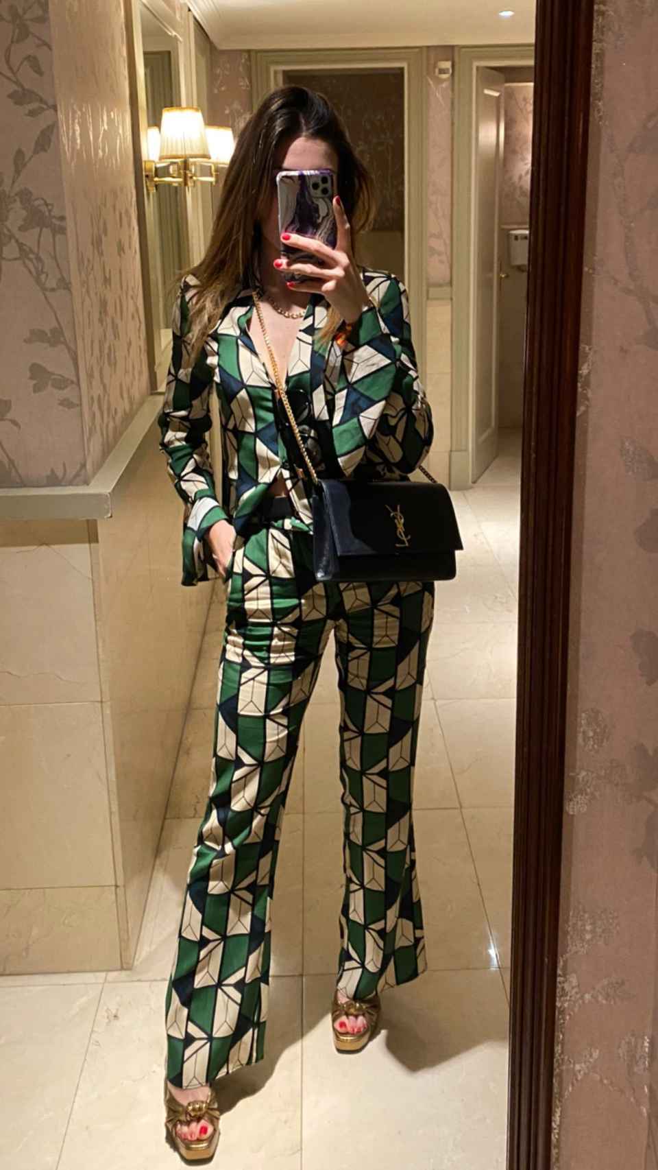Lydia Bedman ha posado en Instagram con su nuevo conjunto de Zara.