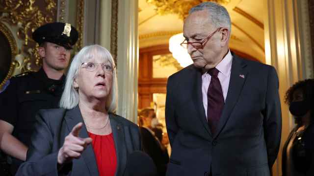 El líder demócrata en el Senado, Chuck Schumer, y la senadora Patty Murray.