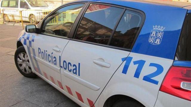 Coche patrulla de la Policía Local de Palencia