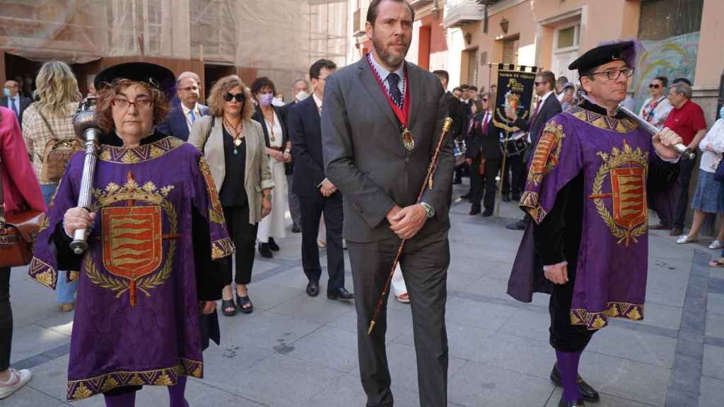 Óscar Puente, alcalde de Valladolid, durante la celebración de San Pedro Regalado