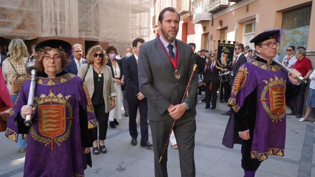 Óscar Puente, alcalde de Valladolid, durante la celebración de San Pedro Regalado