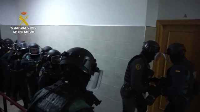 Operación antidroga de la Guardia Civil con 12 detenidos en Albacete, Madrid y Cádiz.