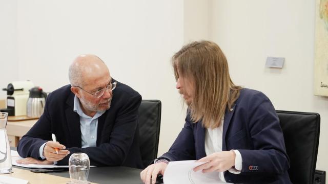 Francisco Igea junto a Pablo Fernández en la Junta de Portavoces de este jueves.